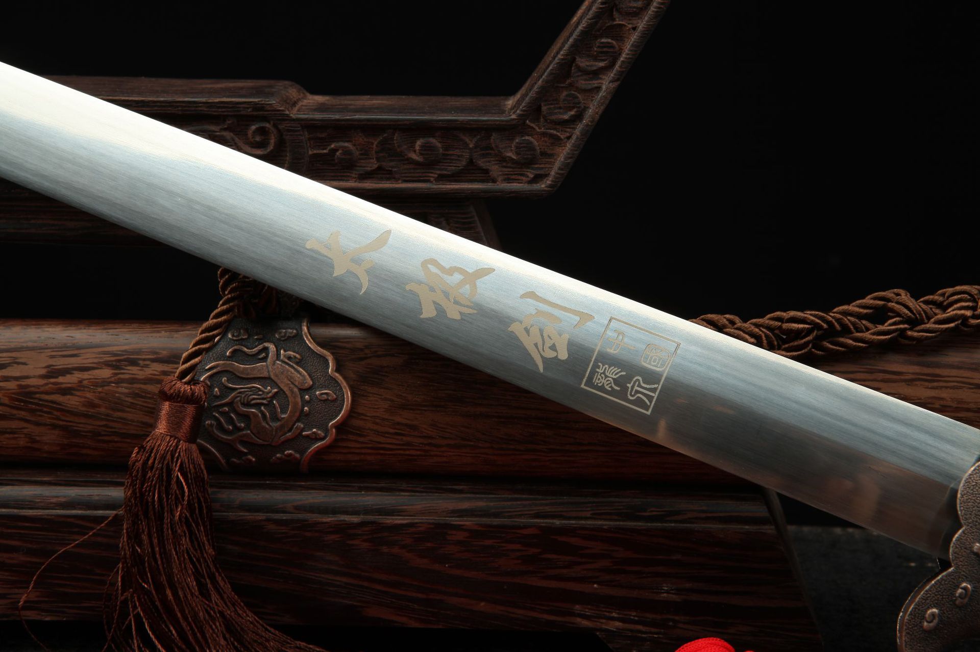 龍泉太極劍價格,龍泉太極劍價格，探尋傳統(tǒng)與現(xiàn)代的完美融合