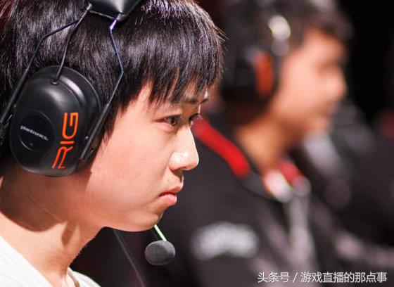 阿怡演員之歌，舞臺之上的魅力與傳奇探尋